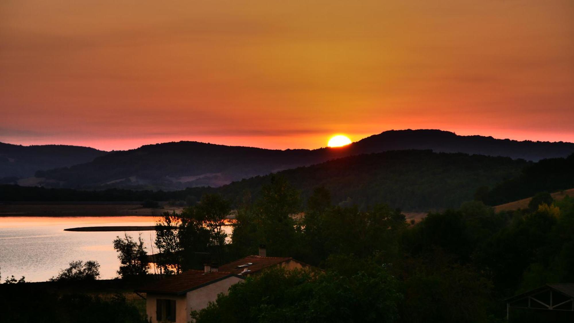 Maison Avec Vue Sur Le Lac De Montbel المظهر الخارجي الصورة